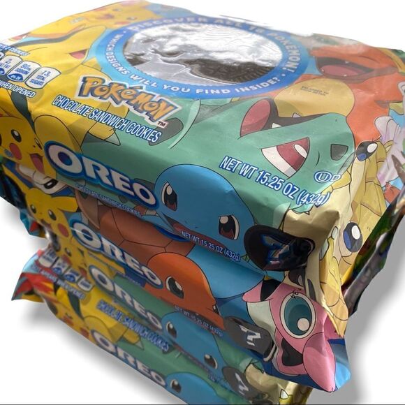 OREO x Pokémon Limited Edition Chocolate Sandwich Cookies *Sealed Packages* - Picture 4 of 8